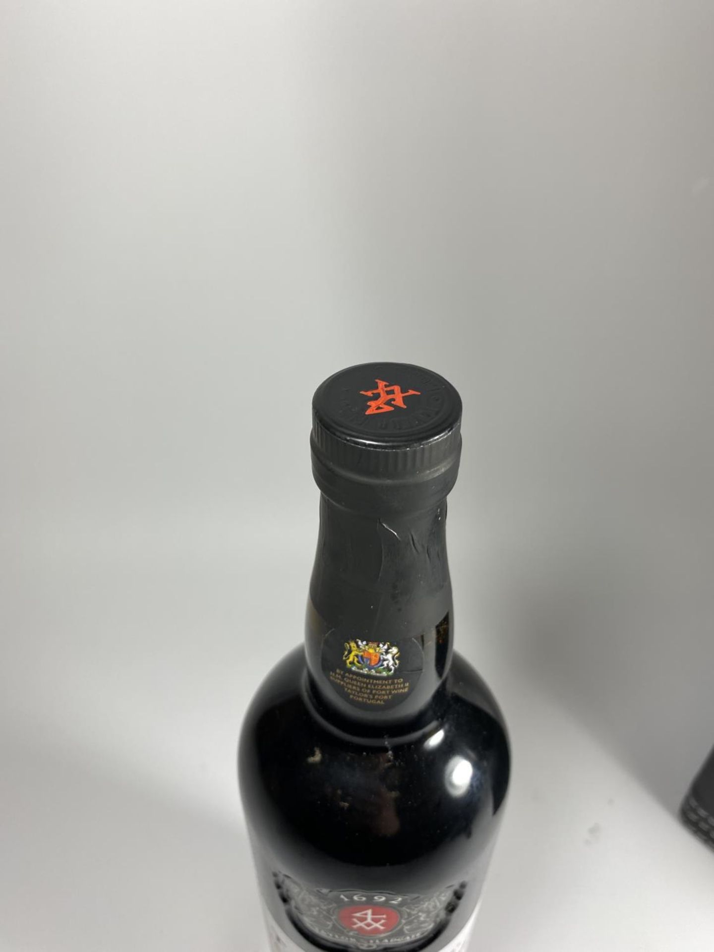 1 X BOXED 75CL BOTTLE - TAYLOR'S LATE BOTTLED 2014 VINTAGE PORT - Image 3 of 4