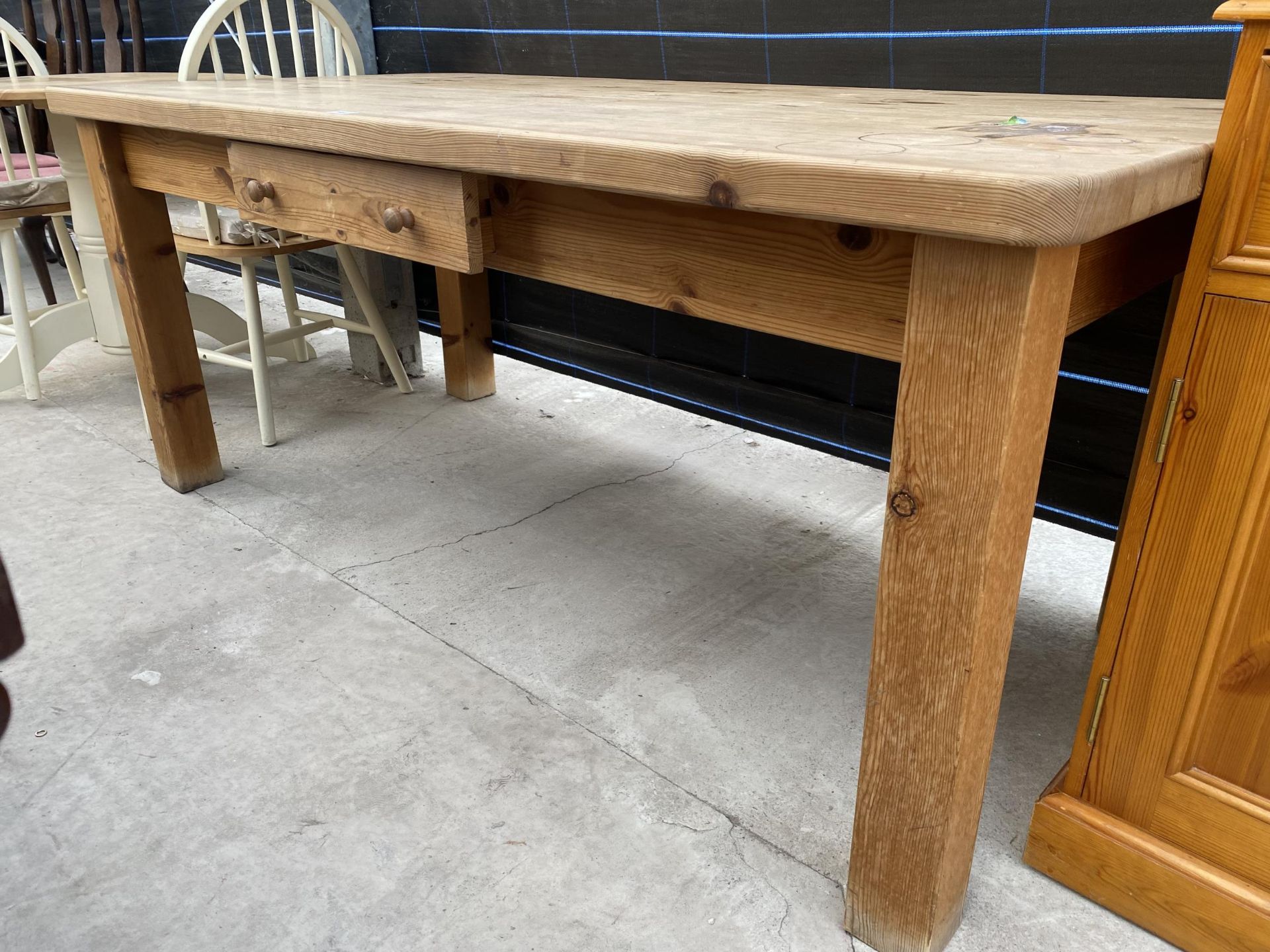 A MODERN PINE KITCHEN TABLE WITH SINGLE DRAWER, 71" X 36" - Image 2 of 2
