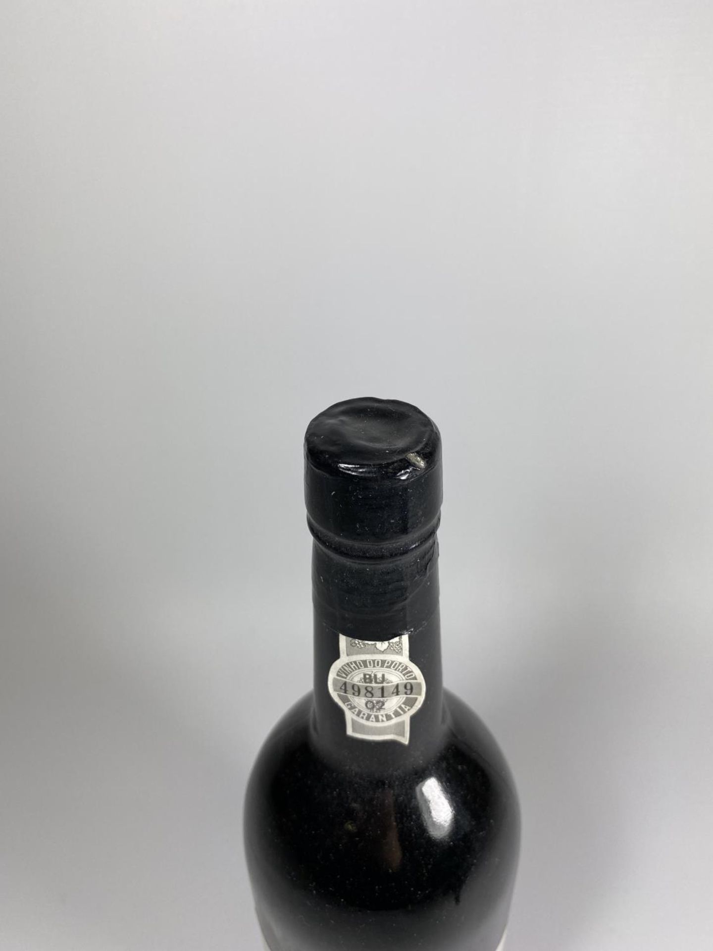 1 X 75CL BOTTLE - GRAHAMS MALVEDOS 1984 VINTAGE PORT - Image 3 of 4