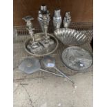 AN ASSORTMENT OF ITEMS TO INCLUDE STAINLESS STEEL COCKTAIL SHAKERS, A PAIR OF CANDLESTICKS AND A