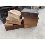 A COLLECTION OF VINTAGE WOODEN BOXES TO INCLUDE MONAGRAMMED CIGAR BOXES ETC