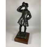 EDWIN WHITNEY SMITH (1880-1952) - A LARGE PATINATED BRONZE MODEL OF A HUNTSMAN ON WOODEN PLINTH