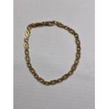 A 9CT YELLOW GOLD BRACELET, WEIGHT 4G