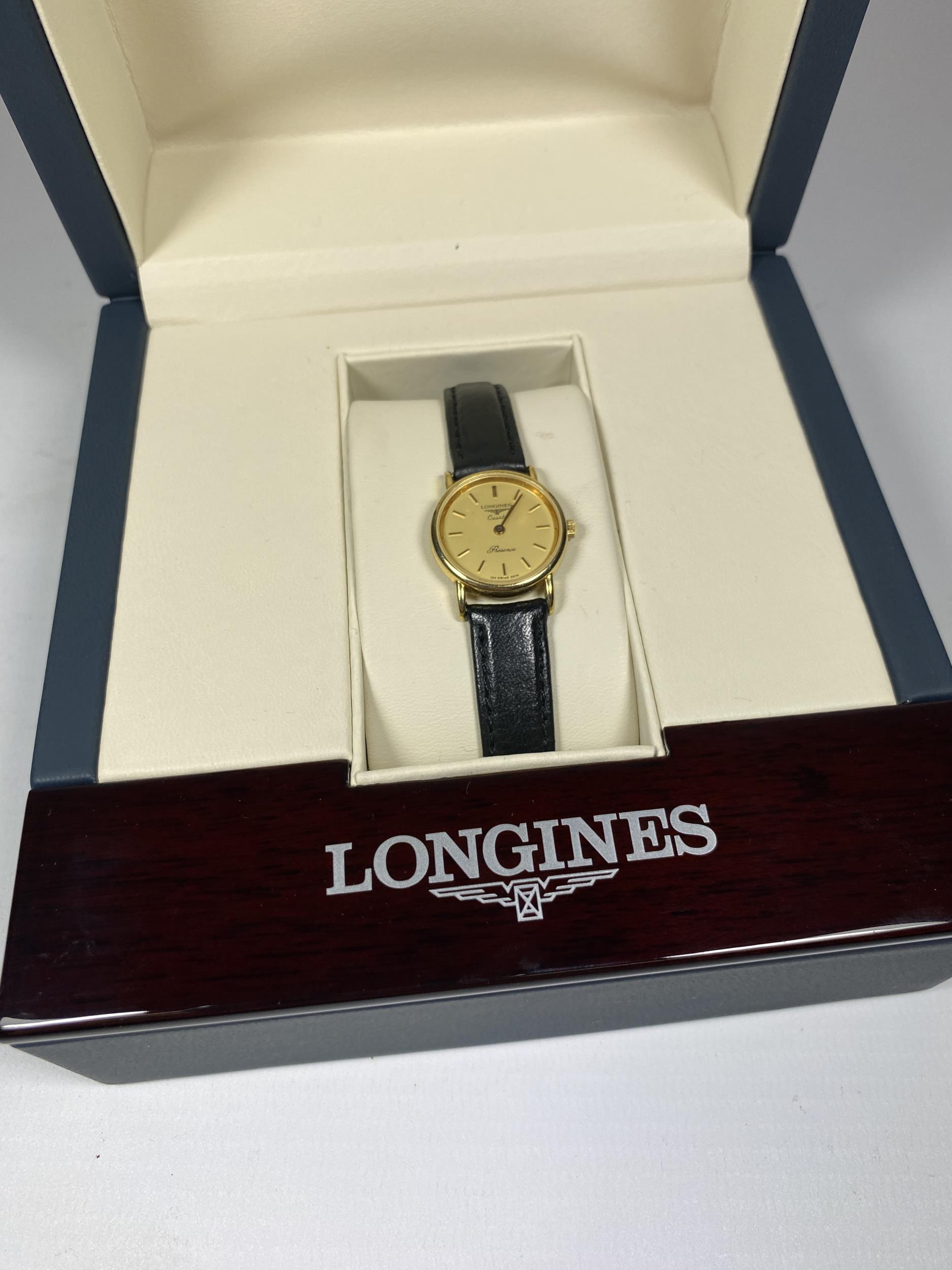 A LONGINES PRESENCE QUARTZ 9CT YELLOW GOLD CASED WATCH IN LONGINES BOX & RETAILER'S OUTER BOX - Image 2 of 5