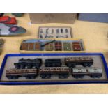 A BOXED MINIATURE BING TRAIN SET, BOXED LEAD STATION RELATED BING FIGURES AND A BOXED BING LUGGAGE