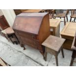 A MID 20TH CENTURY WALNUT BUREAU AND EDWARDIAN JARDINIER STAND