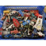 VARIOUS VINTAGE PLAYWORN DIECAST VEHICLES TO INCLUDE CORGI, DINKY, MATCHBOX ETC