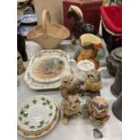 A QUANTITY OF CERAMIC ITEMS TO INCLUDE A SHIRE HORSE, PLATES, A CERAMIC BASKET, TOBY JUG, ROYAL