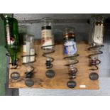 A MIXED LOT OF ASSORTED ALCOHOL ITEMS - WOODEN SPIRITS DISPLAY WITH EMPTY BOTTLES, MINIATURES ETC