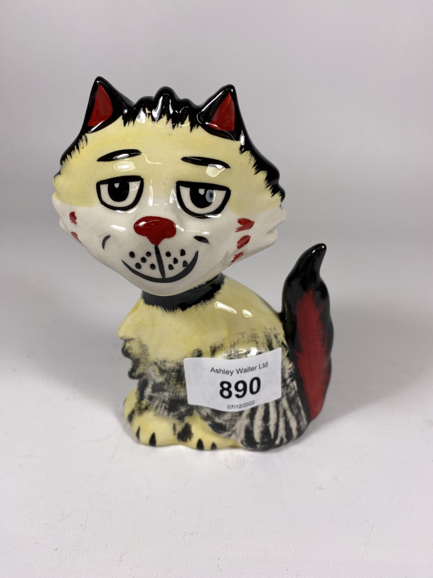 A LORNA BAILEY POTTERY CAT - SHAGGY