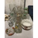 A QUANTITY OF VINTAGE GLASSWARE TO INCLUDE HANDPAINTED DECANTERS, JARS, JUGS, CANDLE HOLDER, ETC