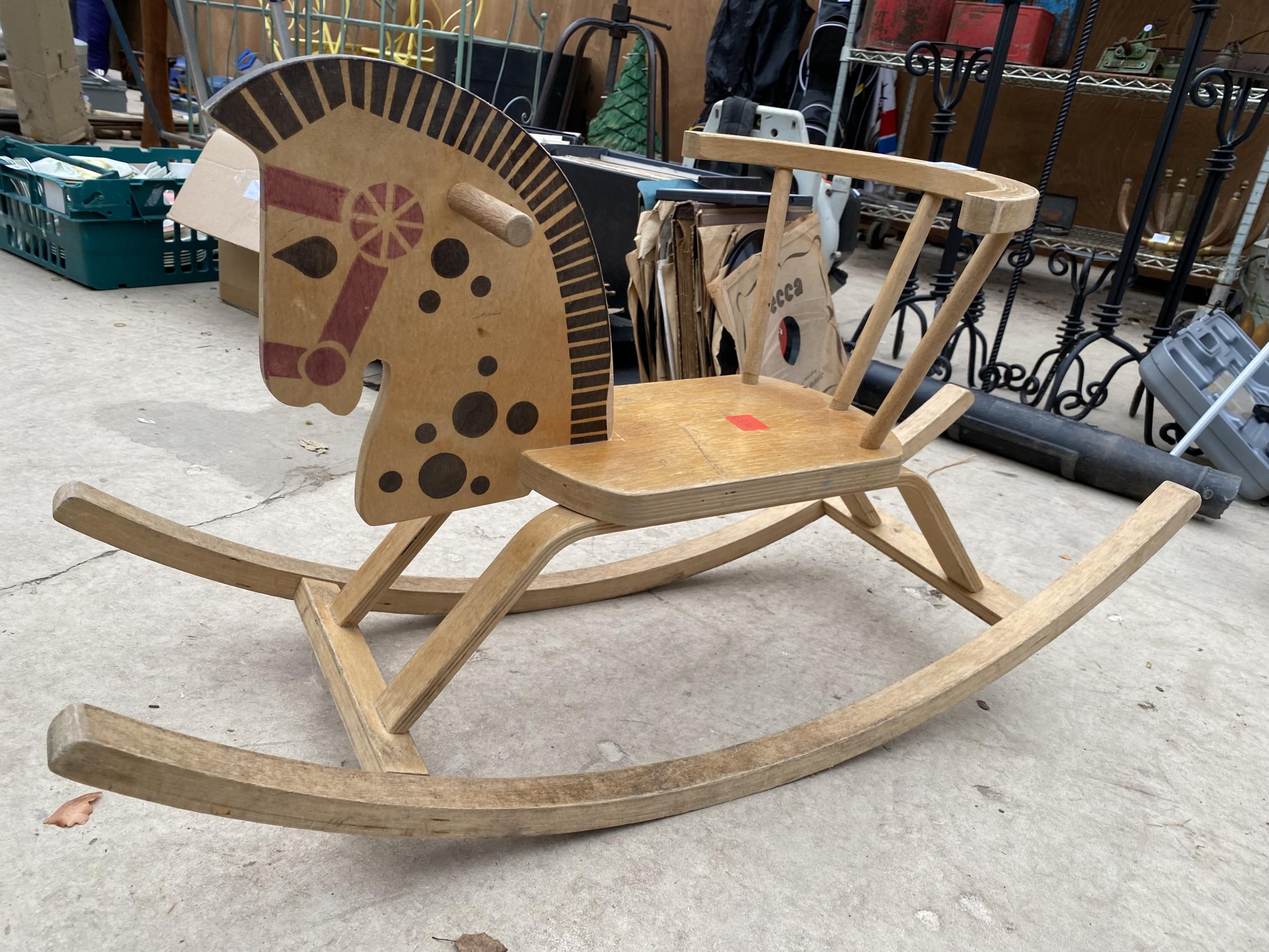 A VINTAGE WOODEN CHILDS ROCKING HORSE SEAT - Image 2 of 2