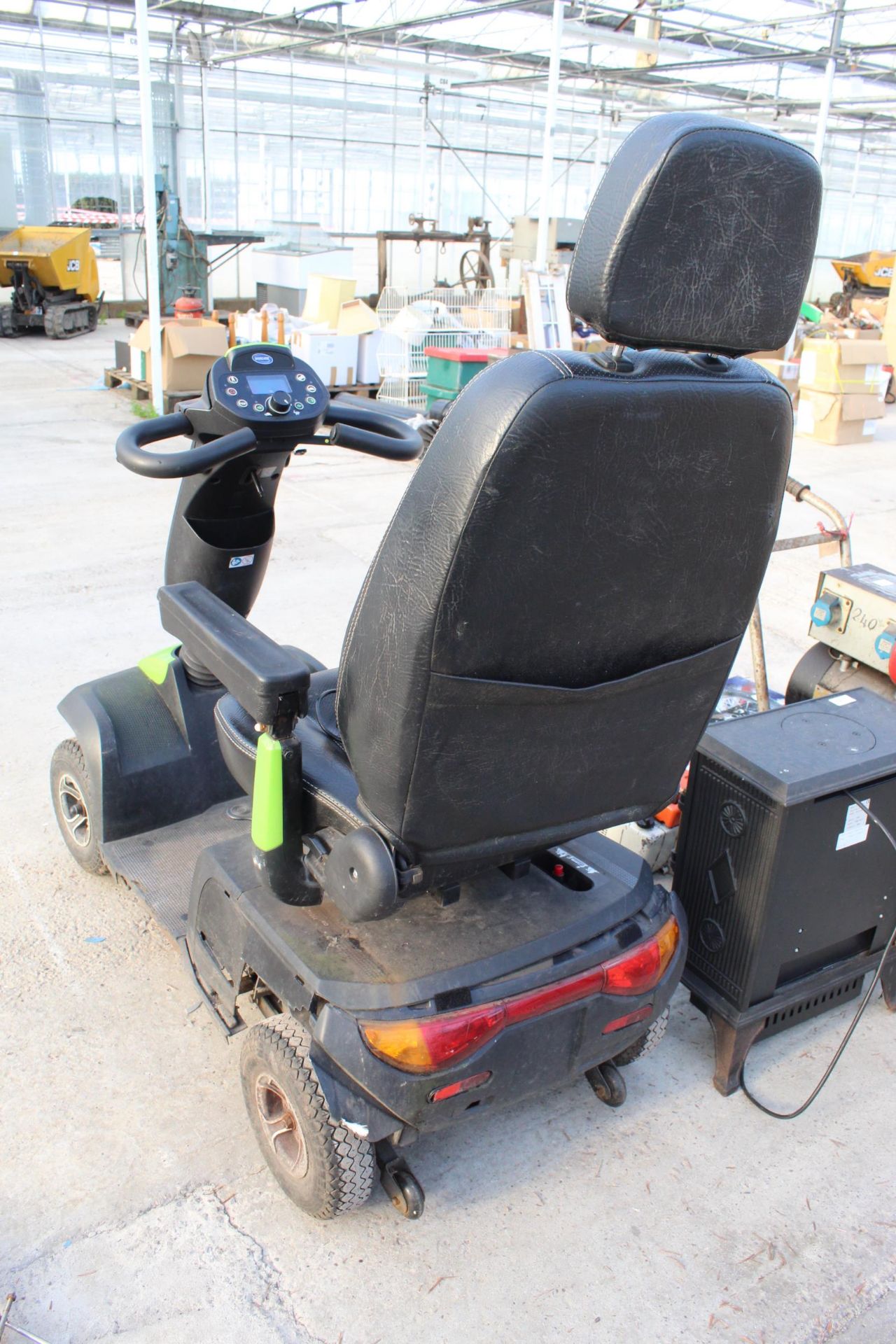 AN INVACARE MOBILITY SCOOTER NO VAT - Image 2 of 2