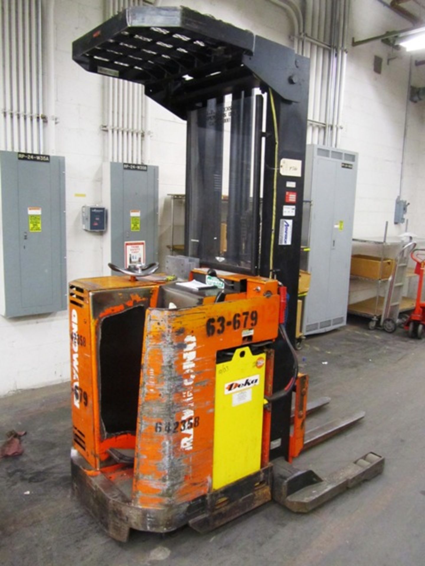 Raymond Model 20-S4-OTT 4,000lb Capacity Stand Up Type Electric Forklift