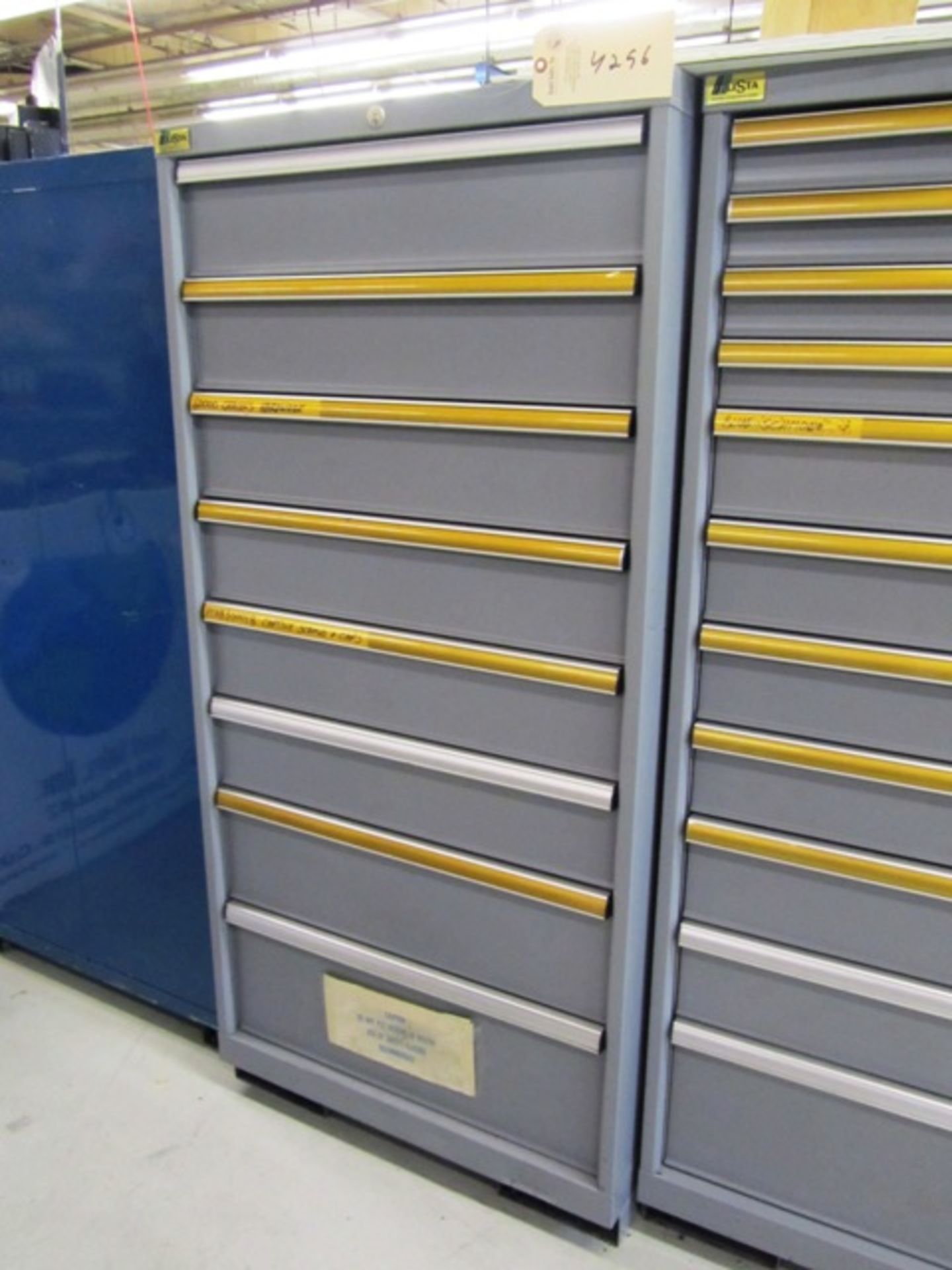Lista 8 Drawer Tool Cabinet