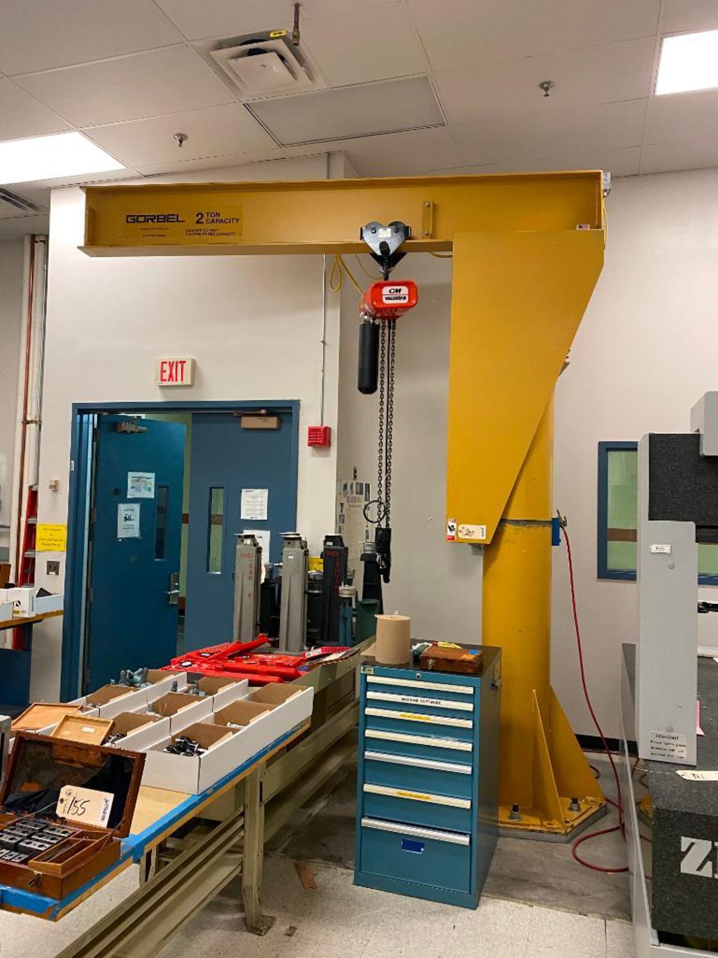 Gorbel 2 Ton Jib Crane with Hoist