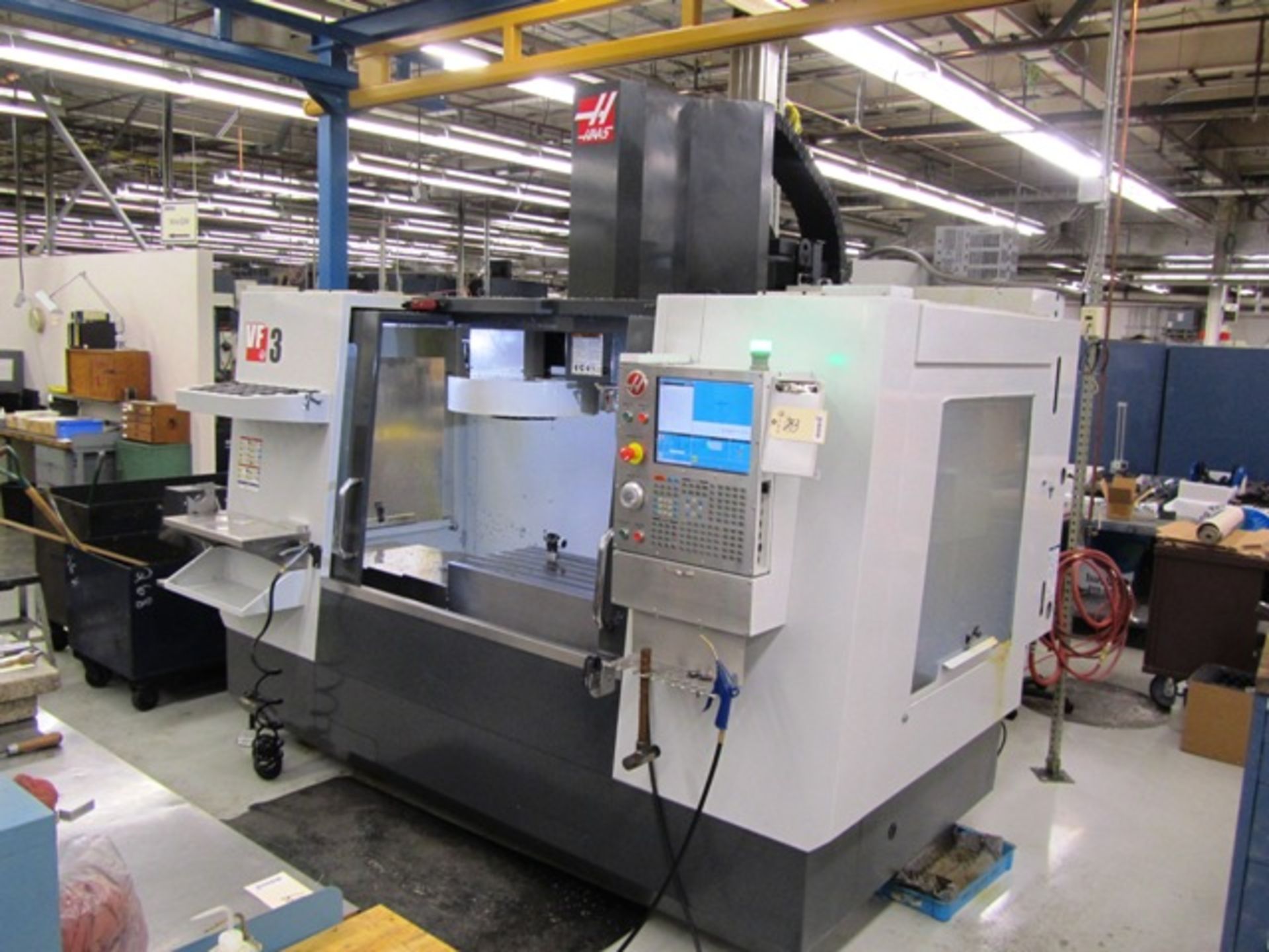 Haas VF-3 CNC Vertical Machining Center - Image 4 of 5