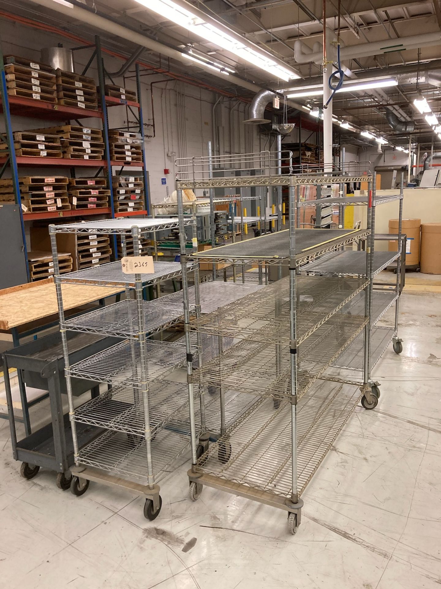 Portable Racks & Carts