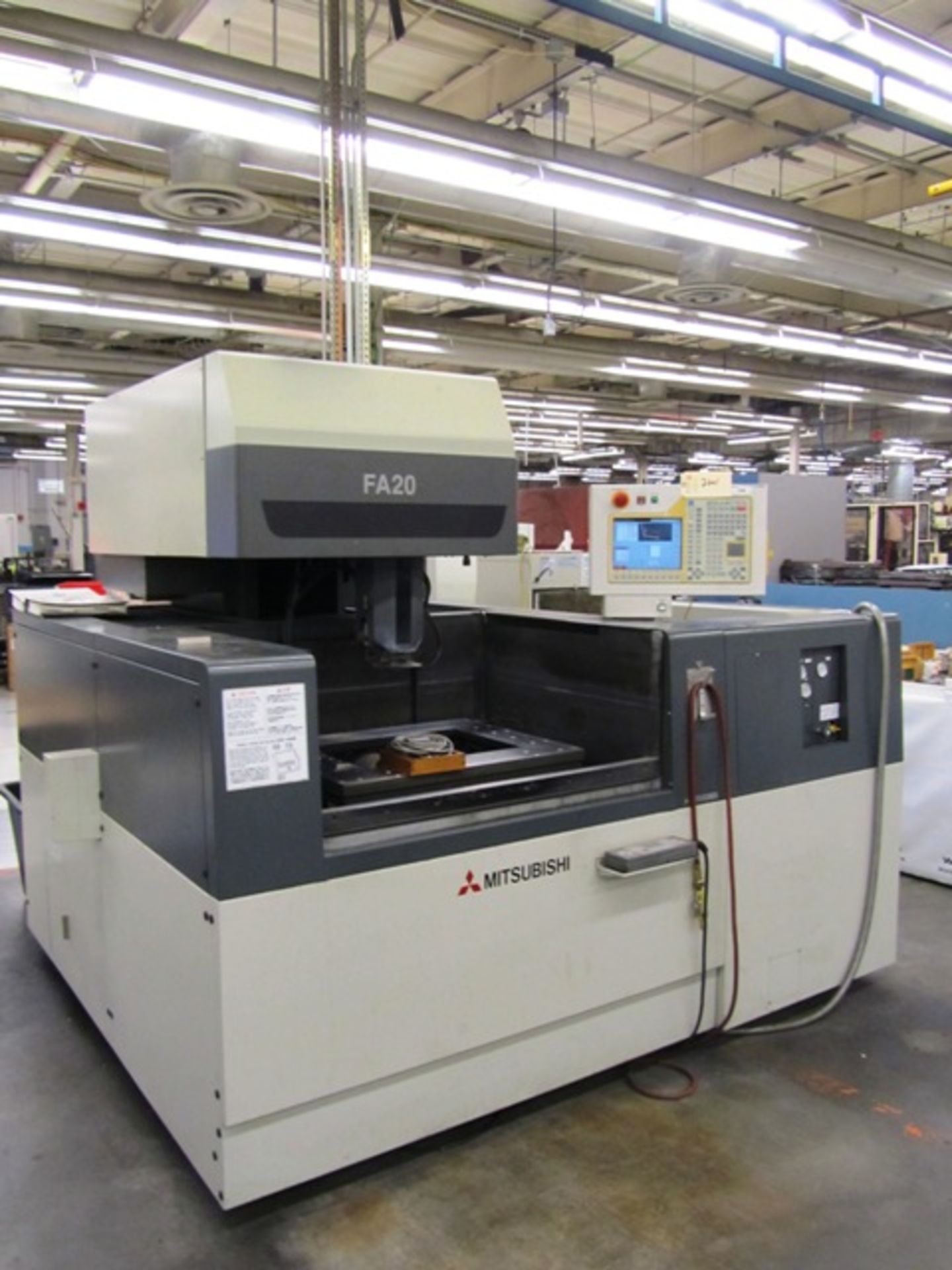 Mitsubishi FA20 CNC EDM Machine - Image 3 of 4