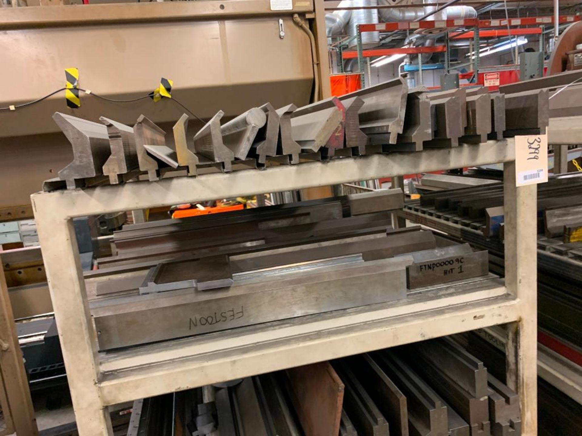 Die Rack with Assorted Press Brake Dies - Image 3 of 5