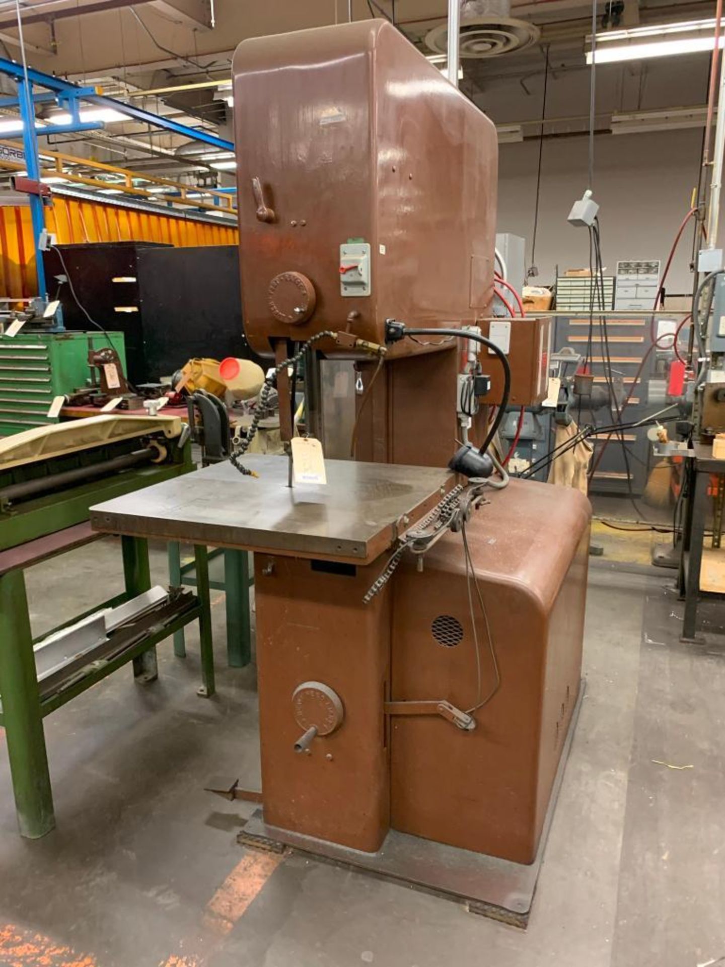 DoAll Model 2621-2 Vertical Bandsaw - Image 2 of 5