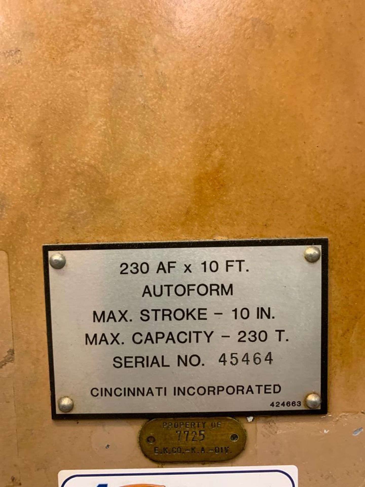 Cincinnati 230 Ton Autoform Press Brake - Image 5 of 11