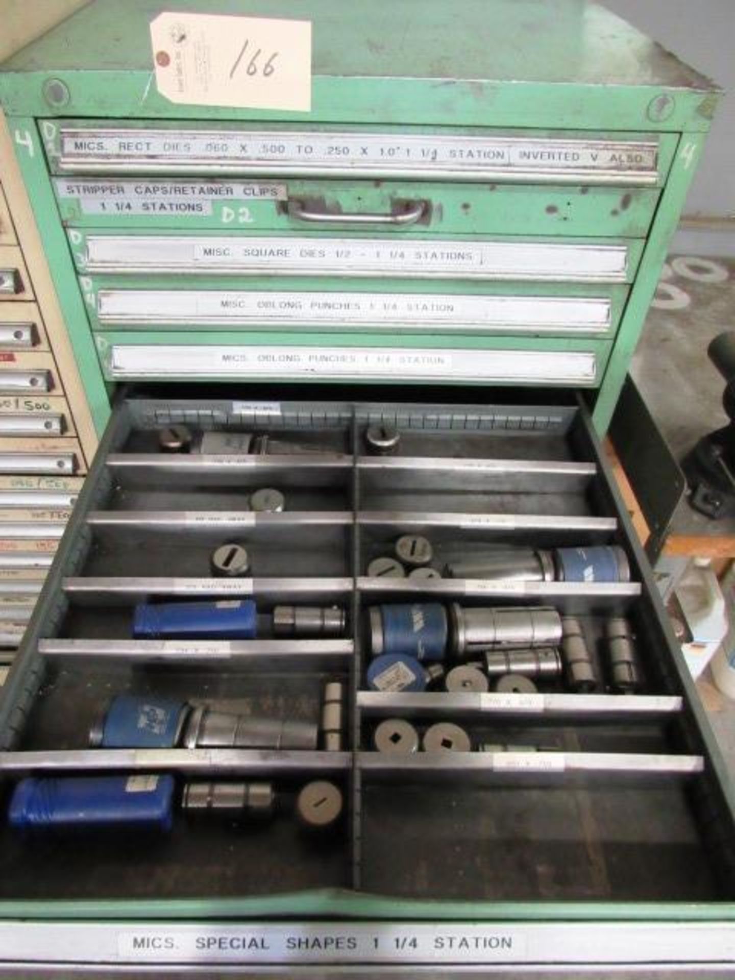 Lista 10 Drawer Tool Cabinet with Punch Tooling - Image 7 of 12