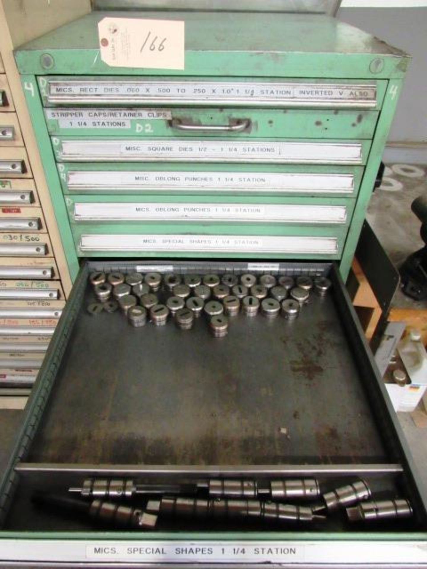 Lista 10 Drawer Tool Cabinet with Punch Tooling - Image 6 of 12
