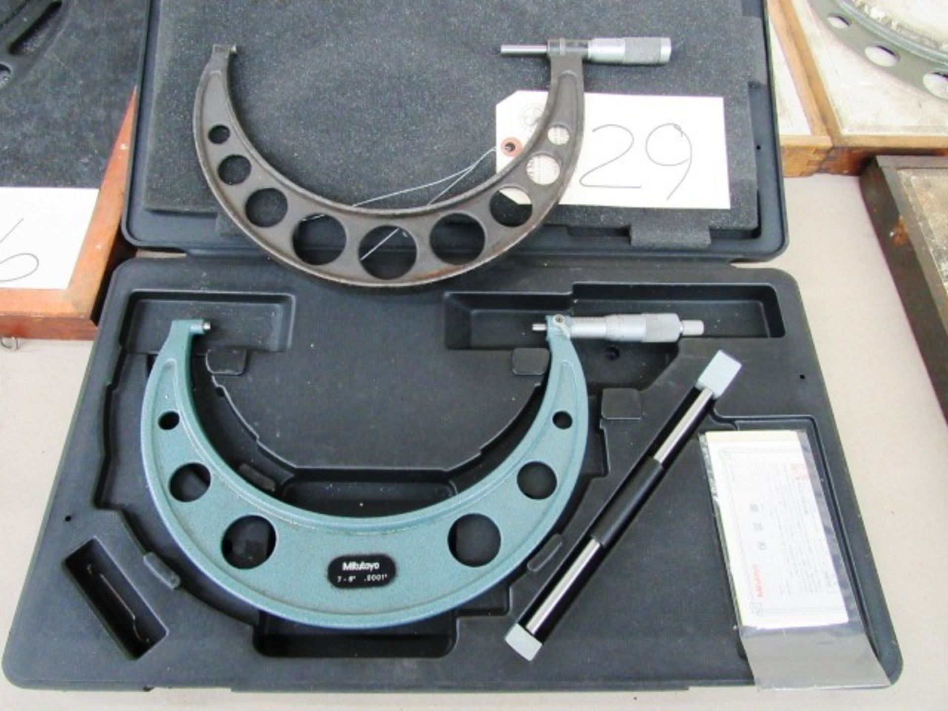 Mitutoyo 7'' - 8'' Micrometer