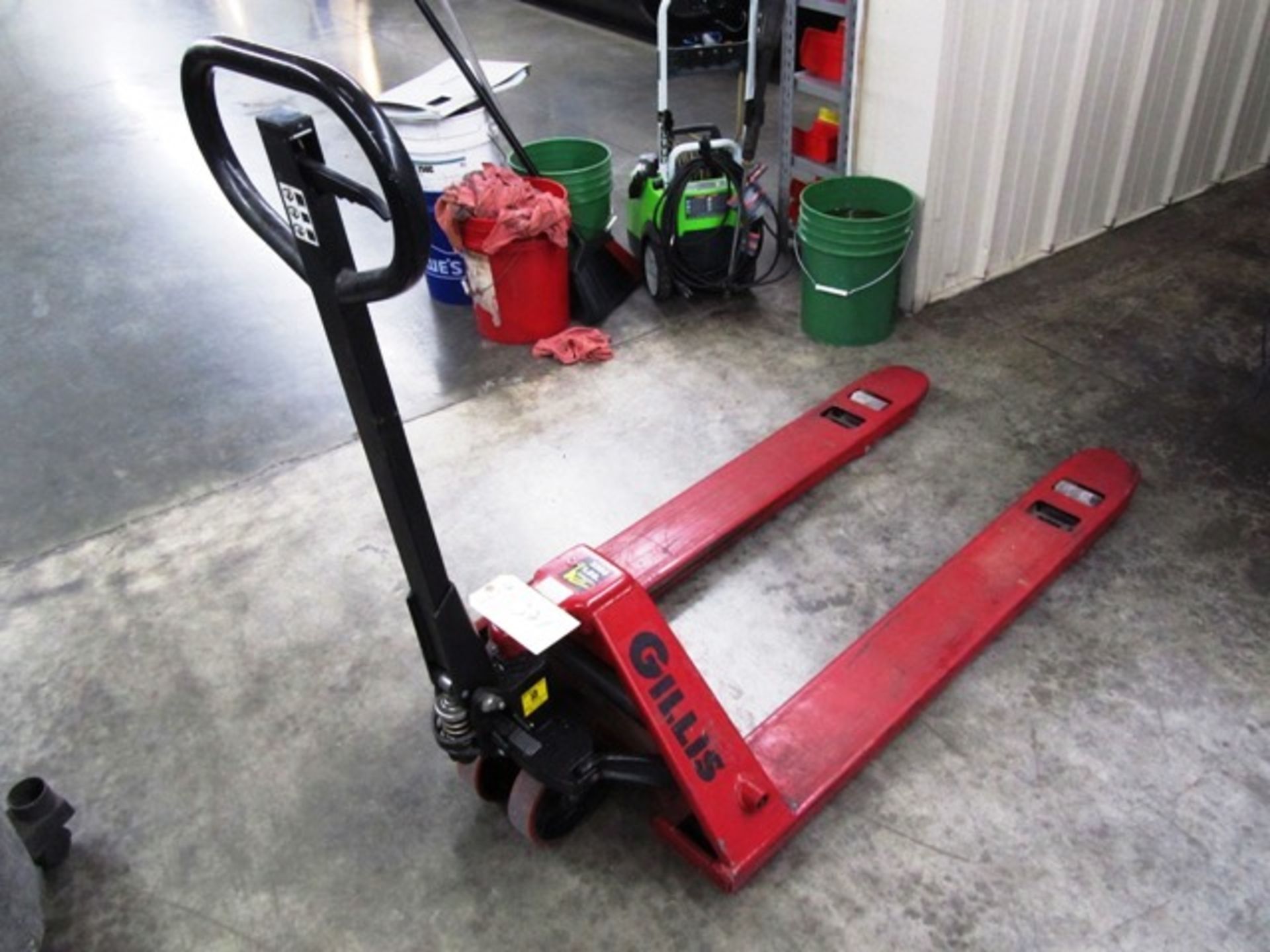 Gillis 5,500lb Capacity Hydraulic Pallet Jack