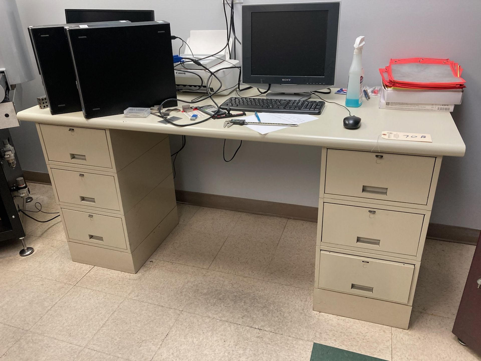 6 Drawer Work Bench