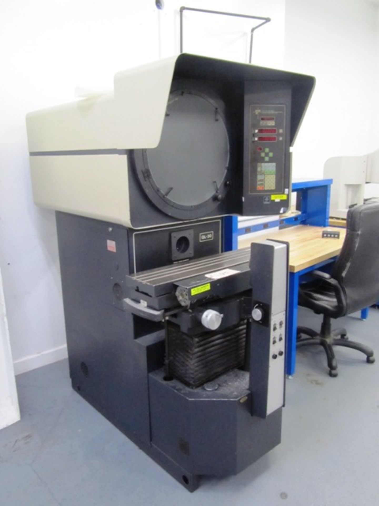 OGP Model QL20S Programmable 20'' Optical Comparator - Image 2 of 3