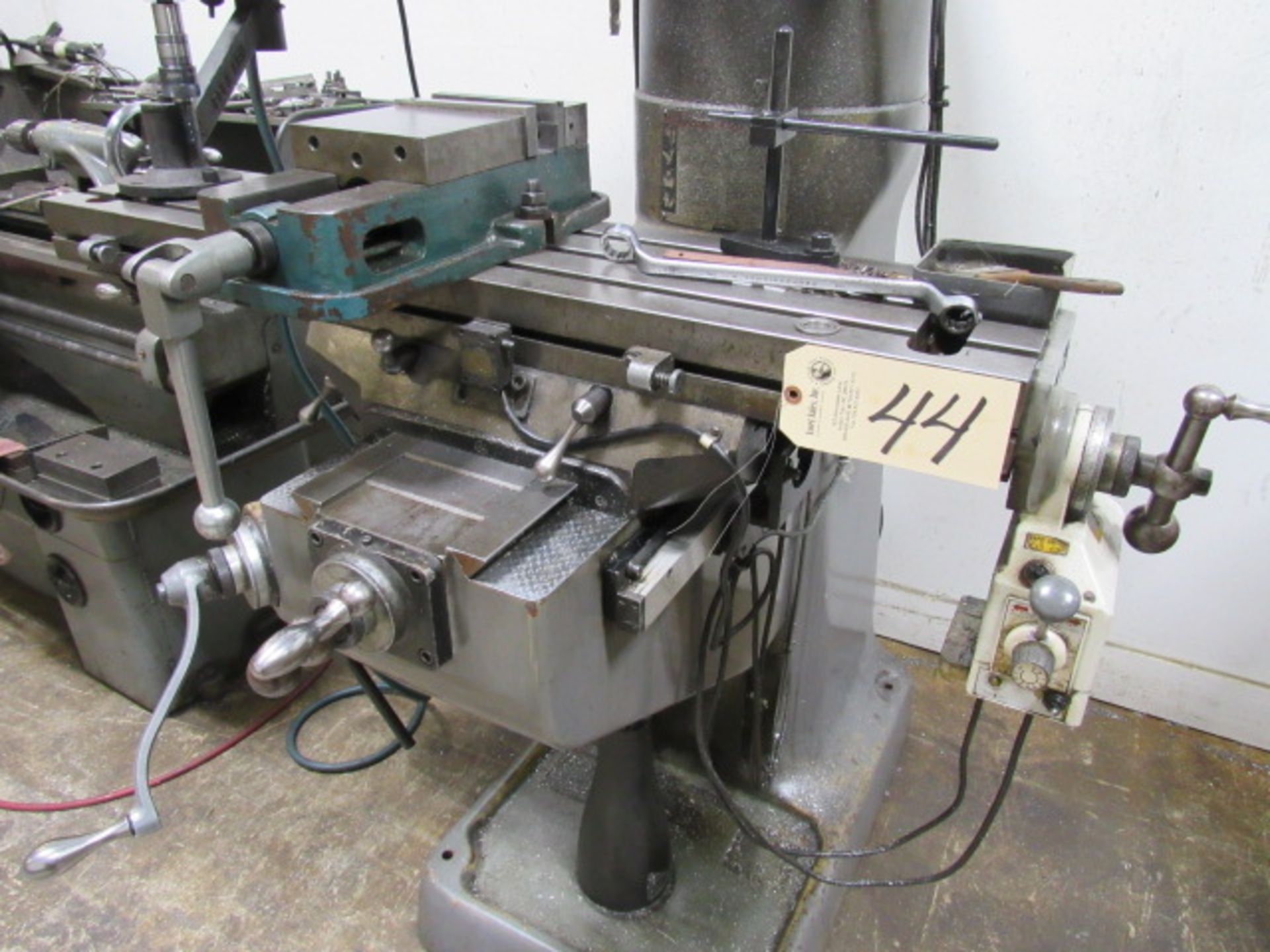 Bridgeport Series 1 Vertical Knee Mill - Image 3 of 5