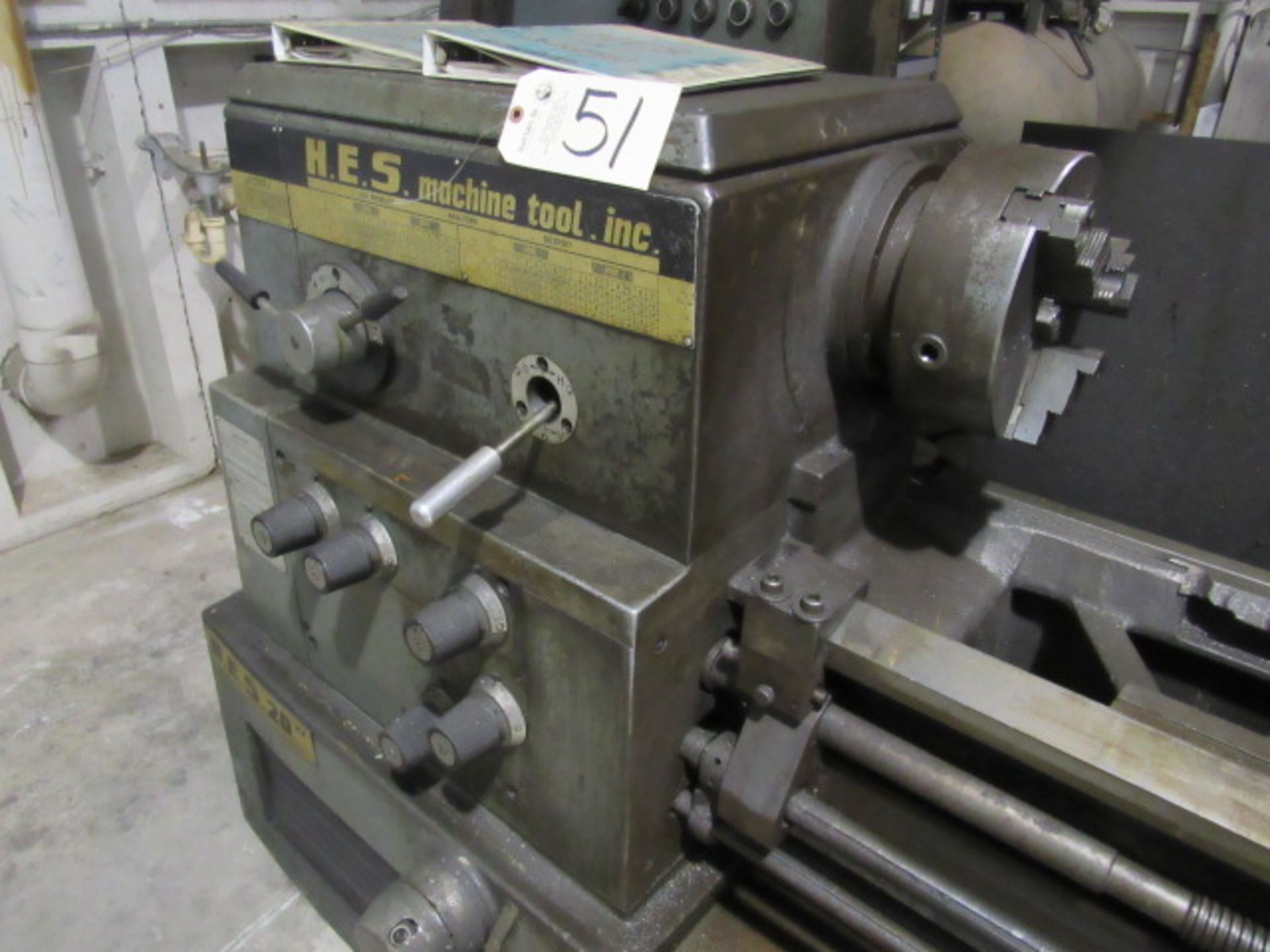 H.E.S. Machine Tool 20'' Type 550 Engine Lathe - Image 4 of 10