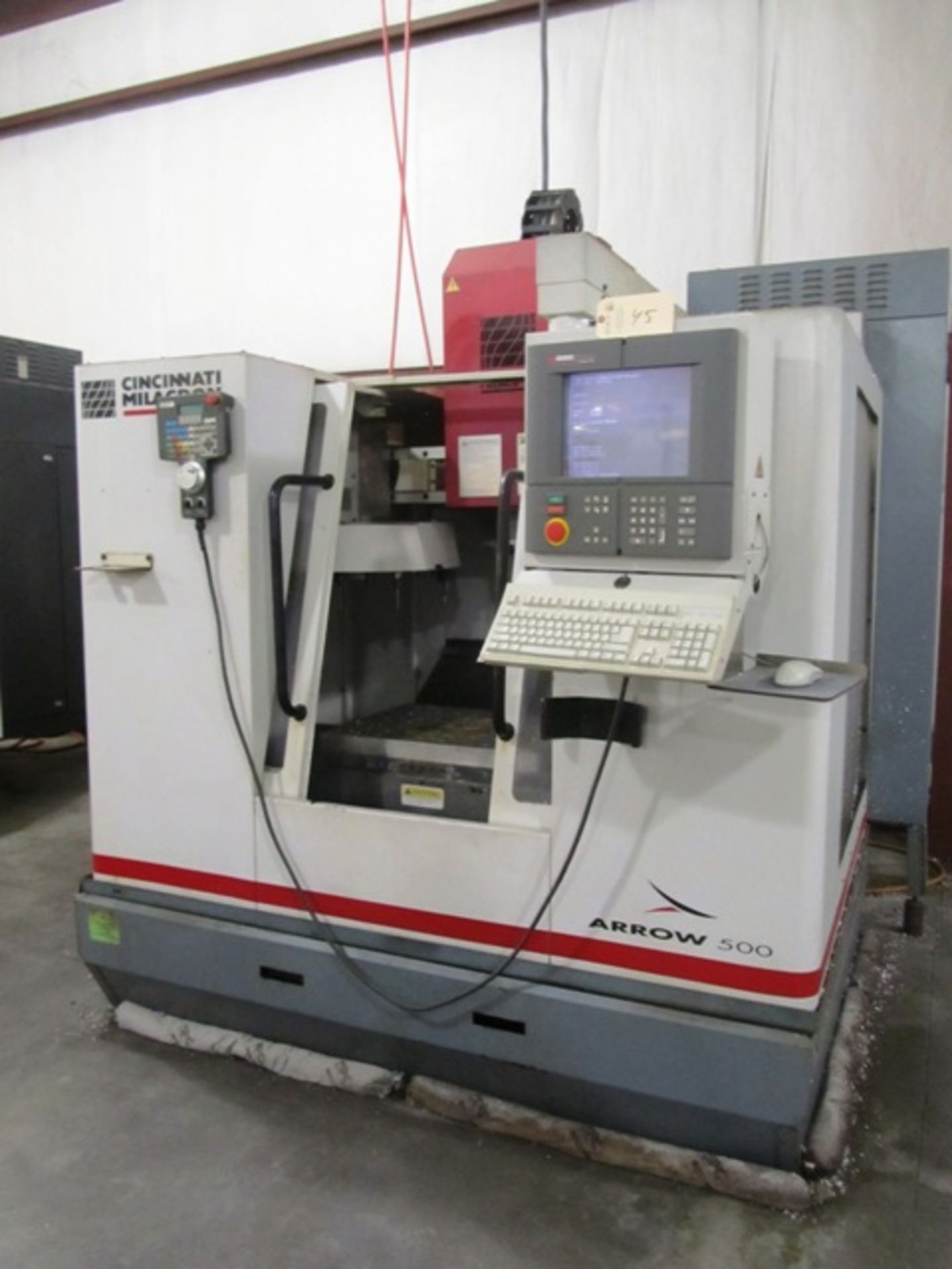 Cincinnati Milacron Arrow 500 Vertical Machining Center with 20.5'' x 27.5'' Table, 40 Taper Spindle - Image 3 of 6