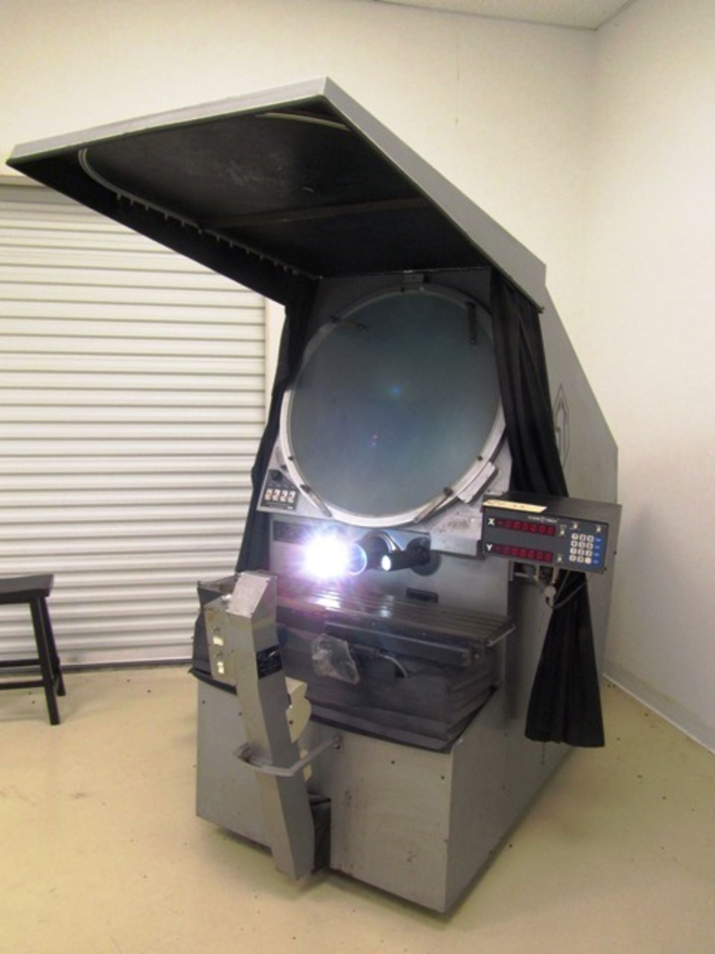 Scherr Tumico Model 22-2500 30'' Optical Comparator with Scherr Tumico 2-Axis Digital Readout, 8'' x