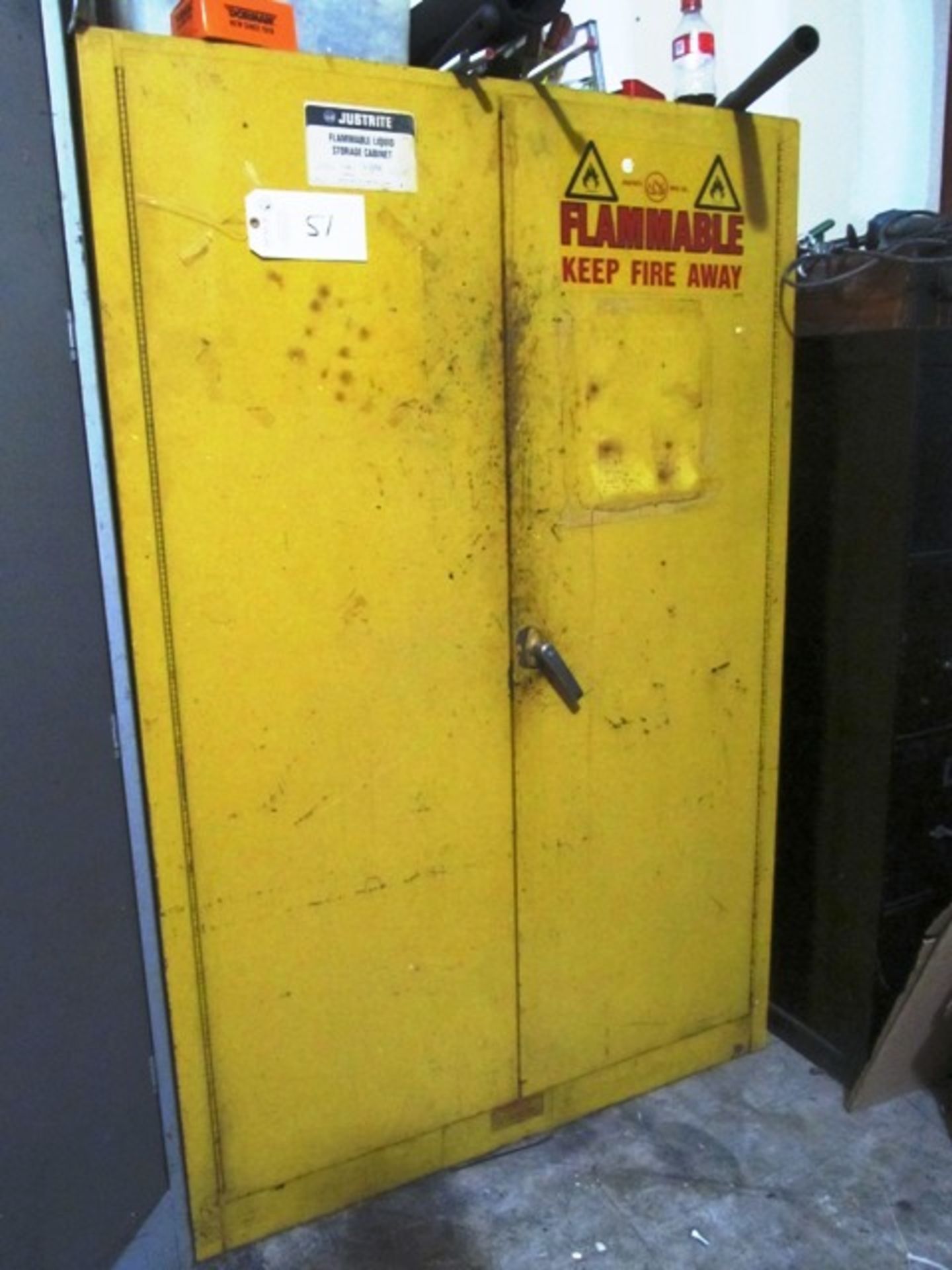 Flammable 2 Door Paint Cabinet