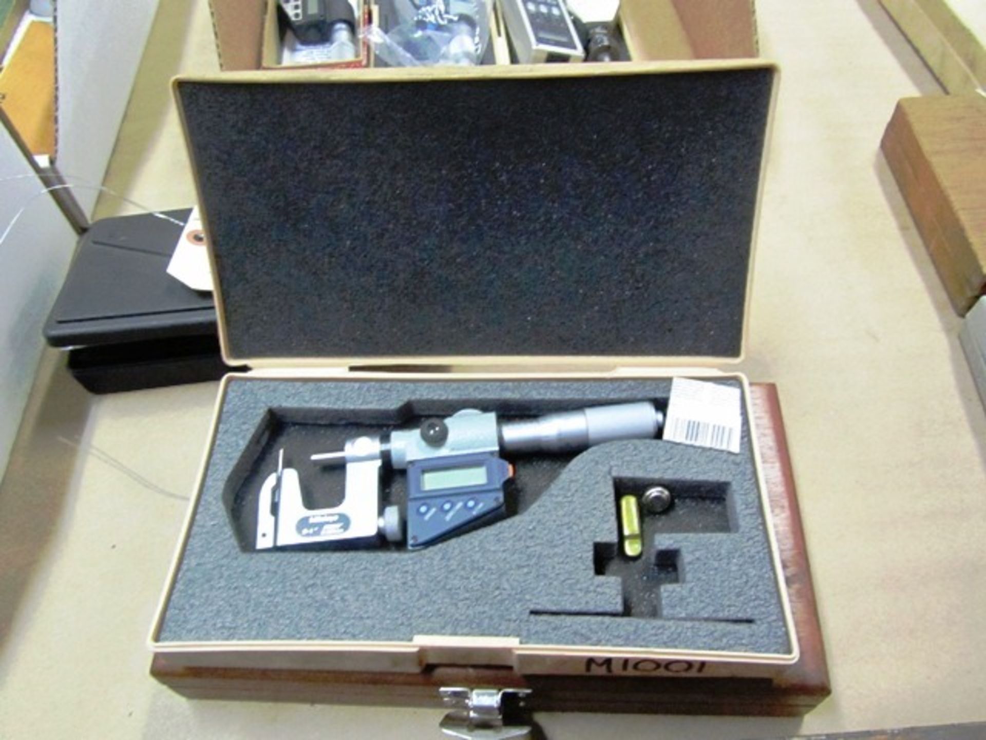 Mitutoyo 0''-1'' Digital Micrometer