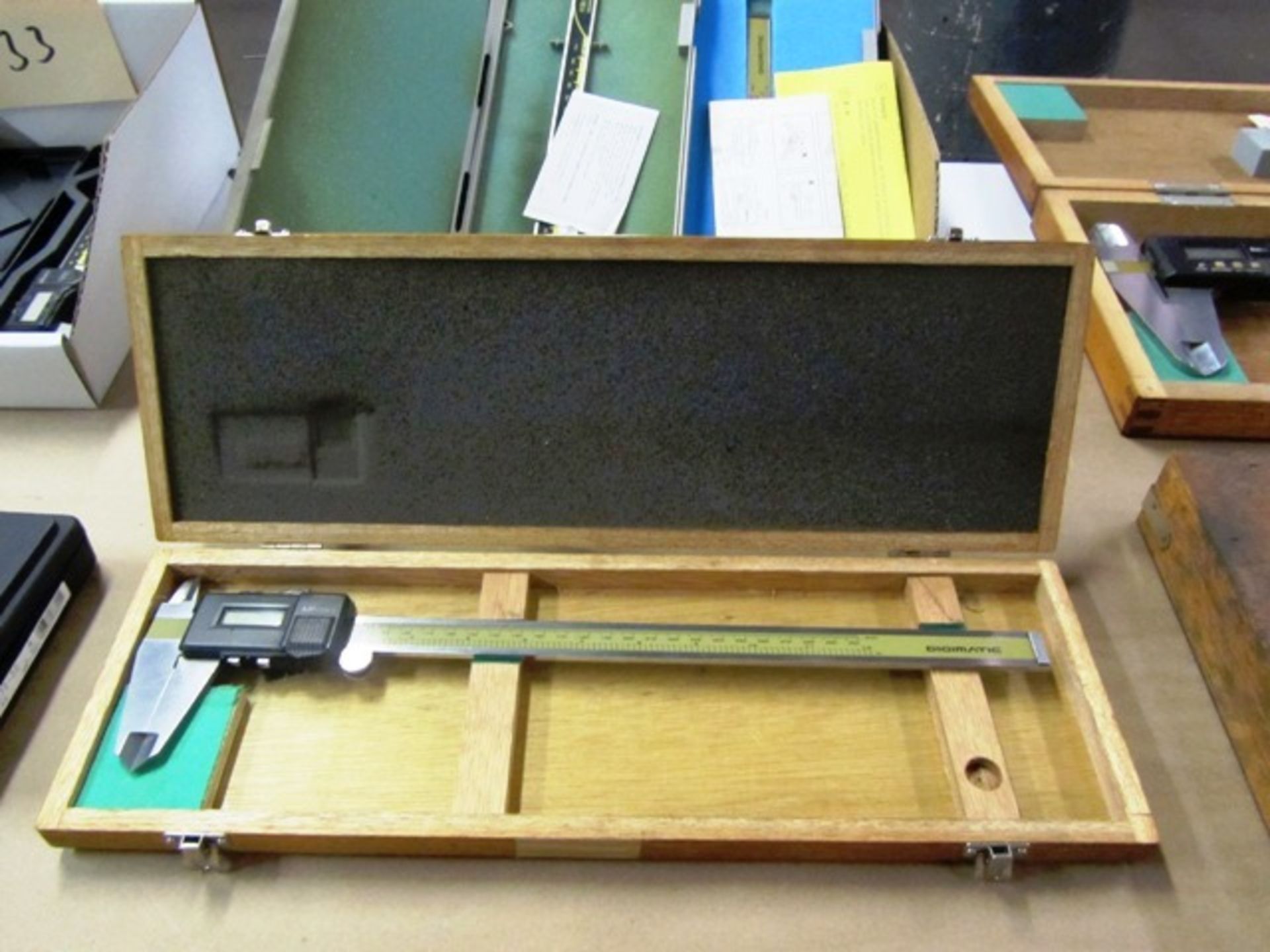 Mitutoyo 12'' Digital Caliper Vernier