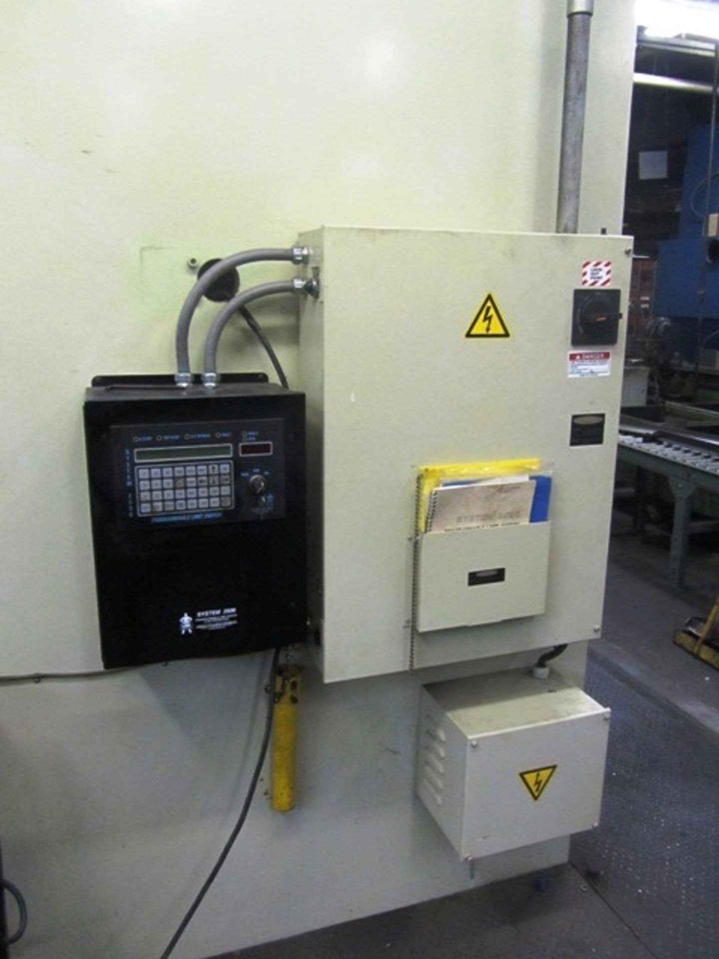 Komatsu OBS200L-VS-3 200 Ton Hydraulic Gap Frame Press - Image 5 of 9