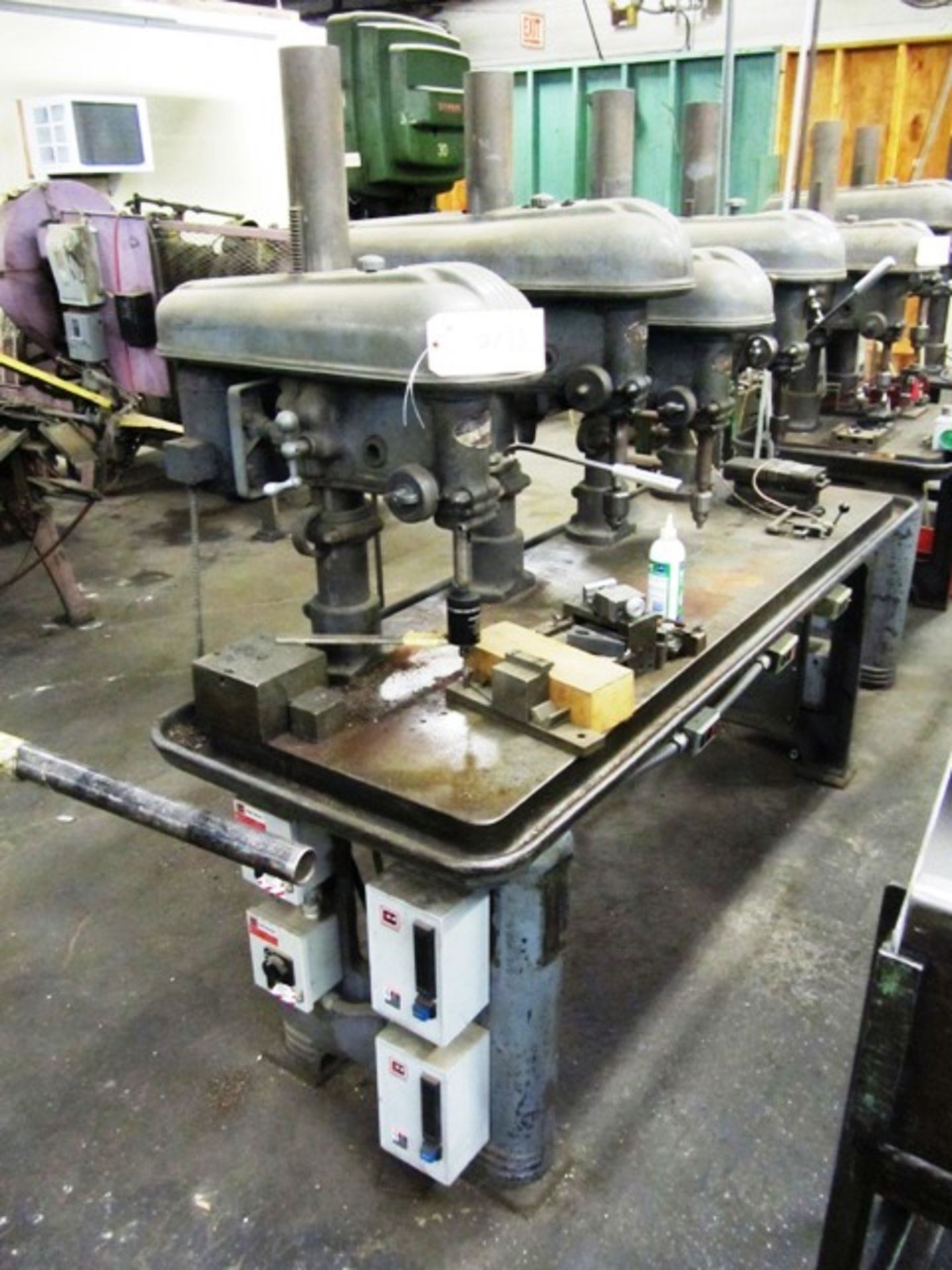 Delta 17'' 4-Head Production Drill Press with 2' x 6' Work Table