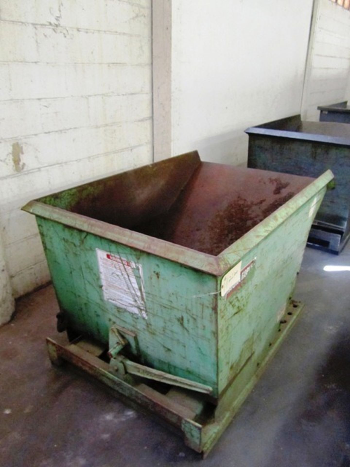 Self Dumping Hopper