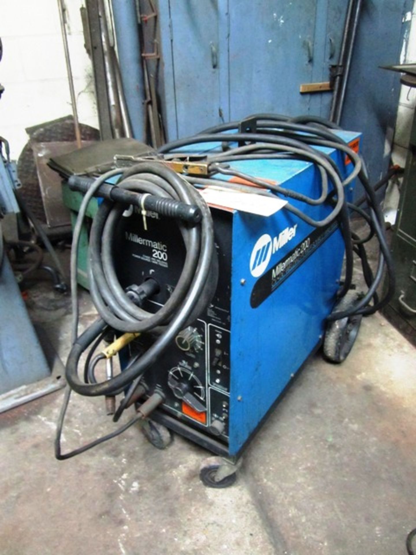 Millermatic 200 Portable Mig Welder