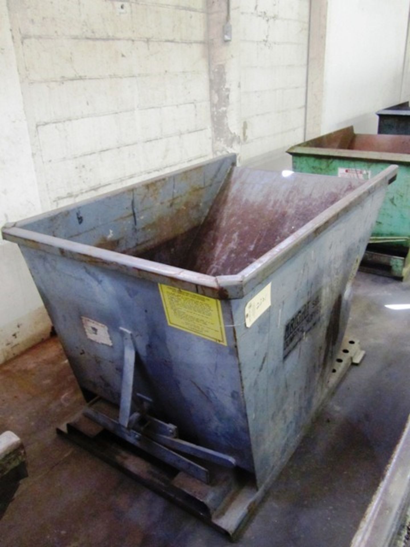 Self Dumping Hopper