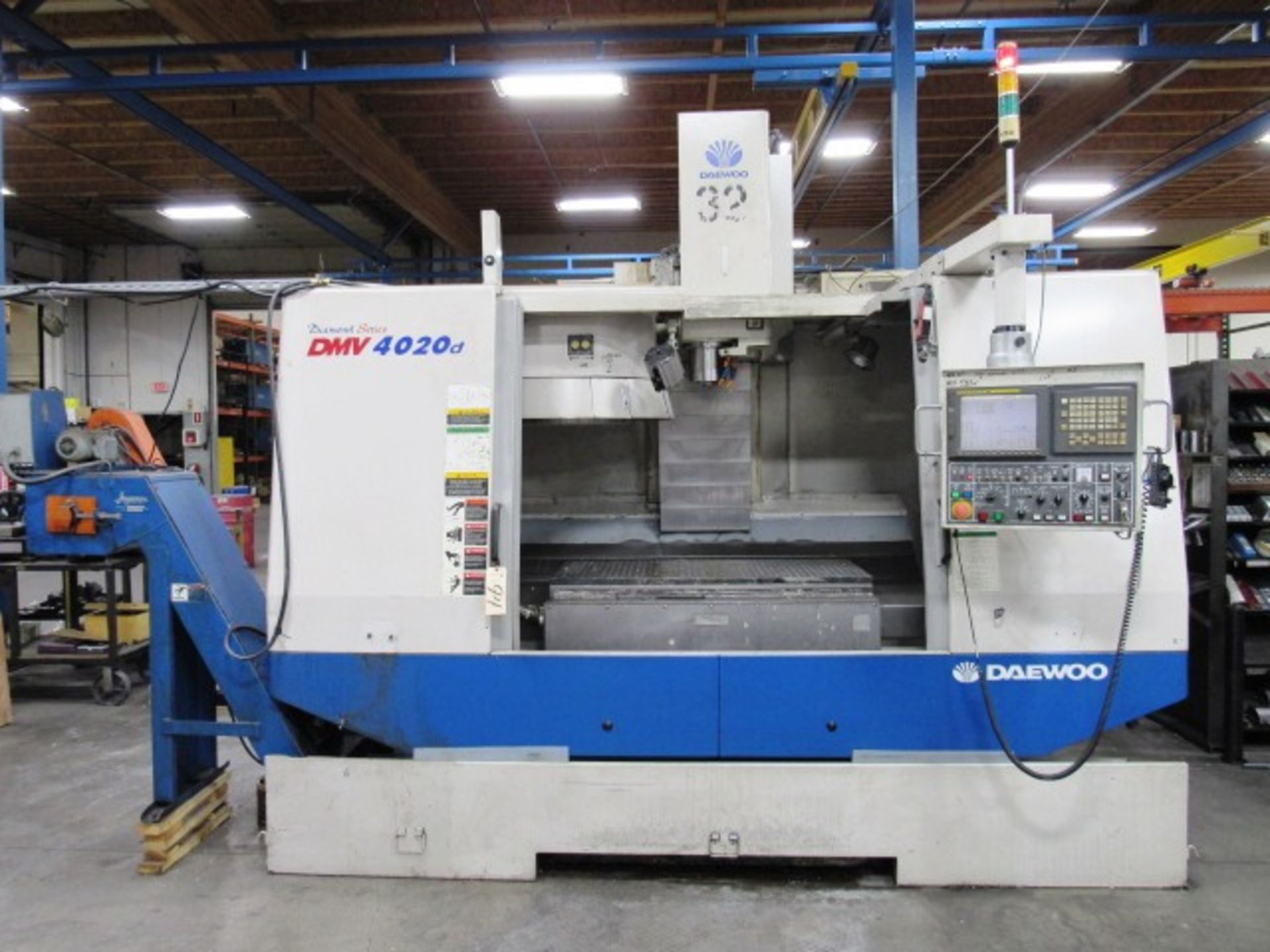 Daewoo DMV 4020d CNC Vertical Machining Center