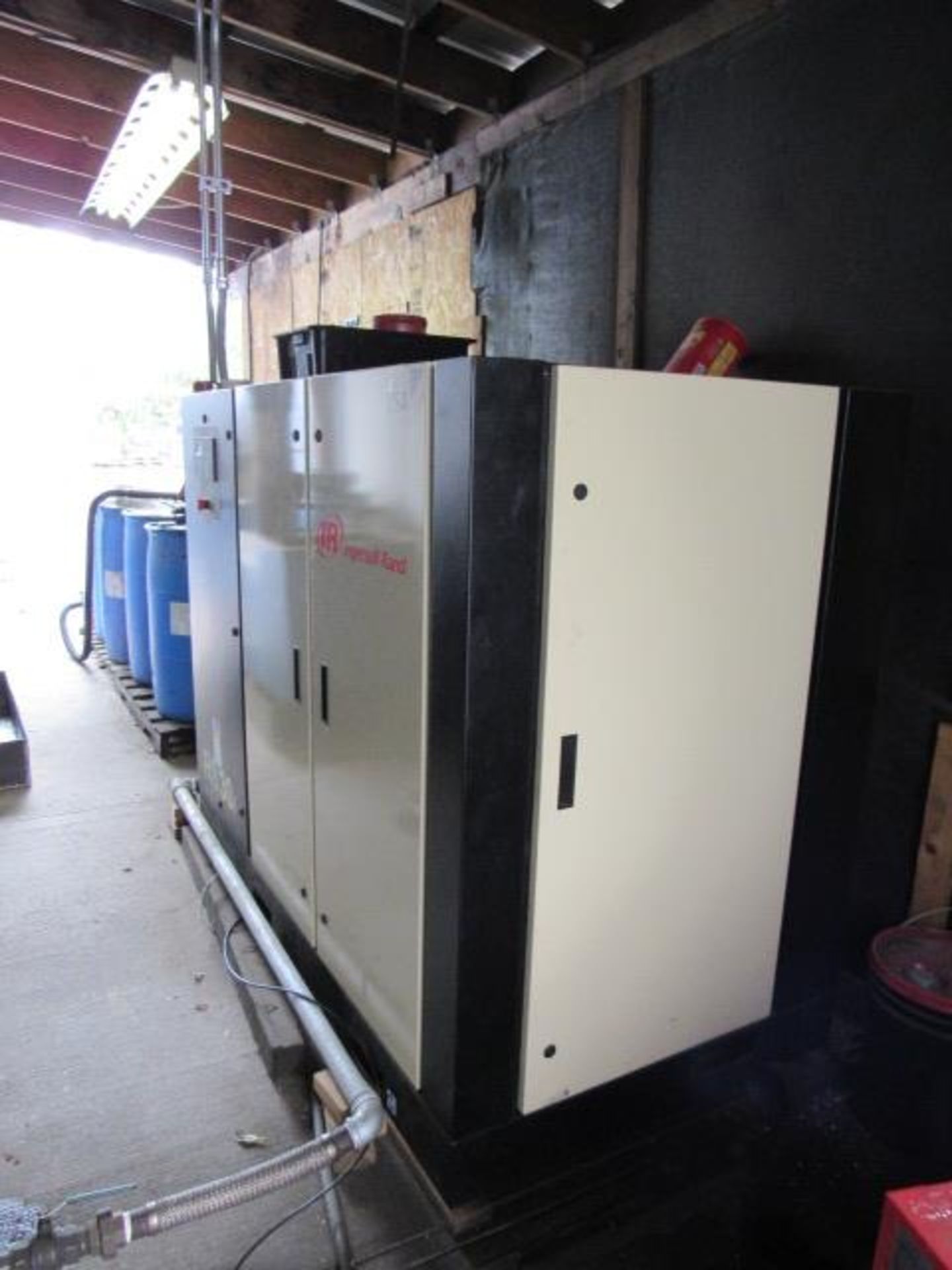 Ingersoll Rand RS|30i 40hp Rotary Screw Air Compressor with Air Dryer - Image 6 of 6