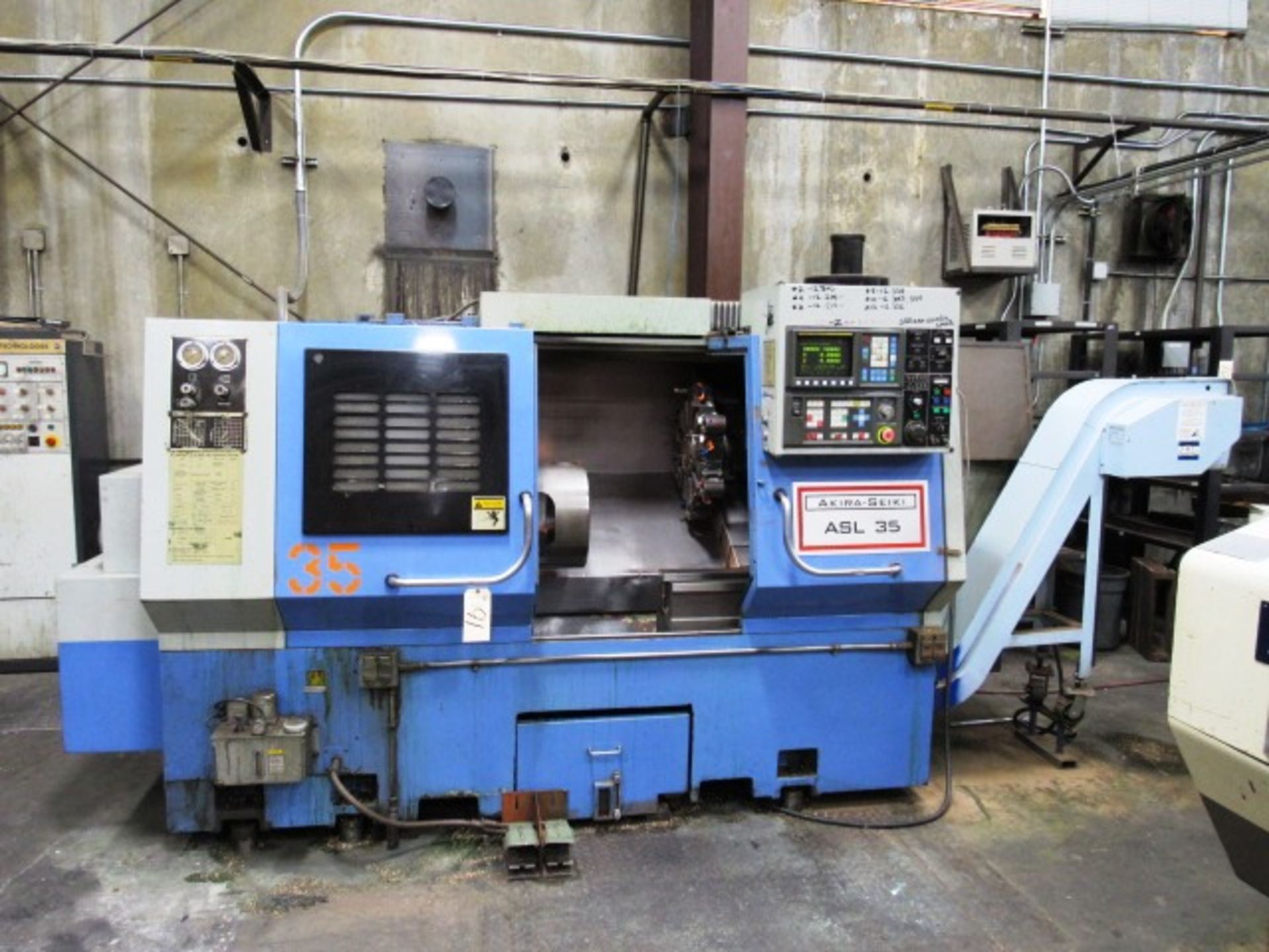 Akira Seiki ASL 35 CNC Turning Center