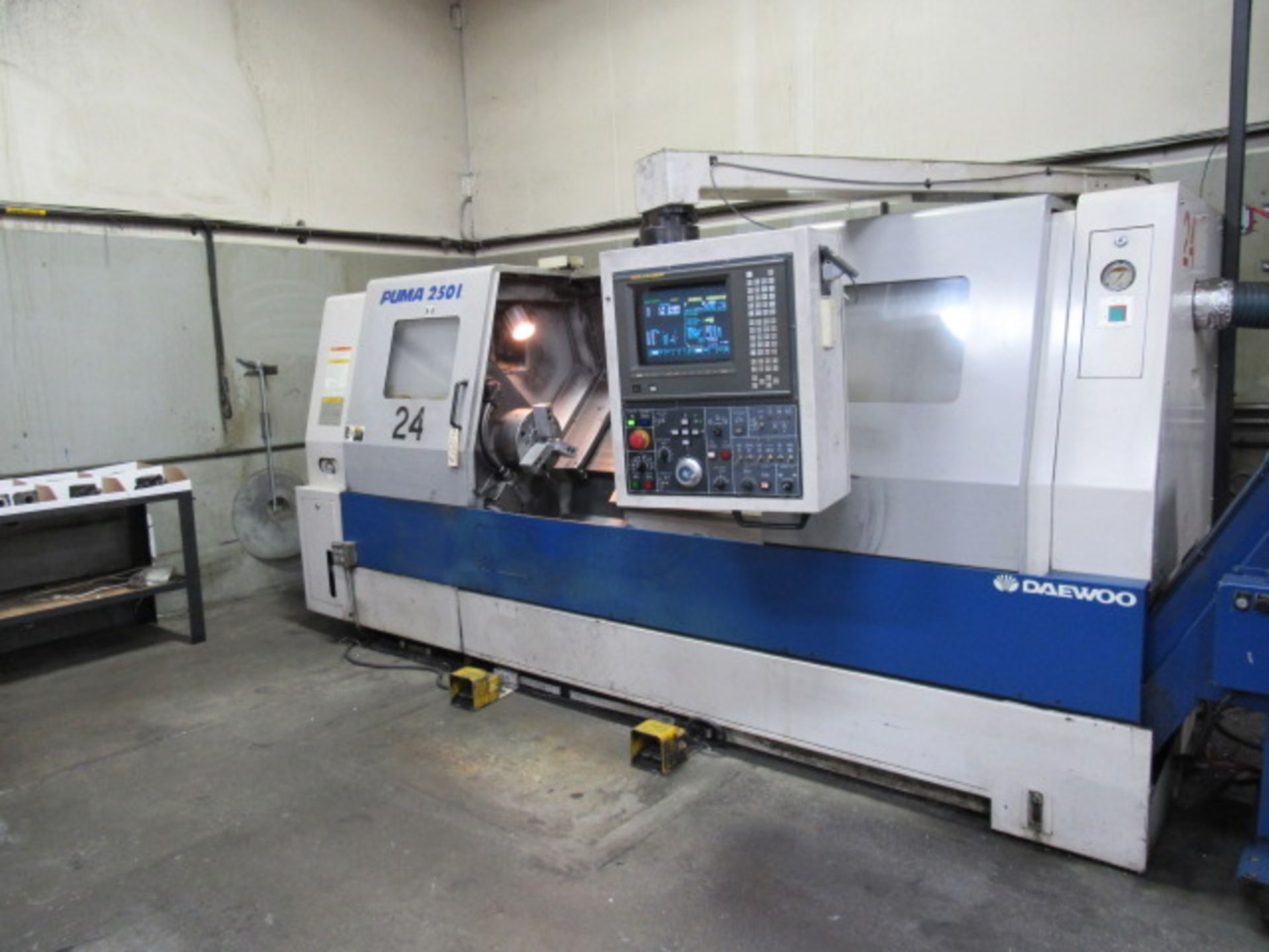 Daewoo Puma 250LB CNC Turning Center - Image 8 of 9