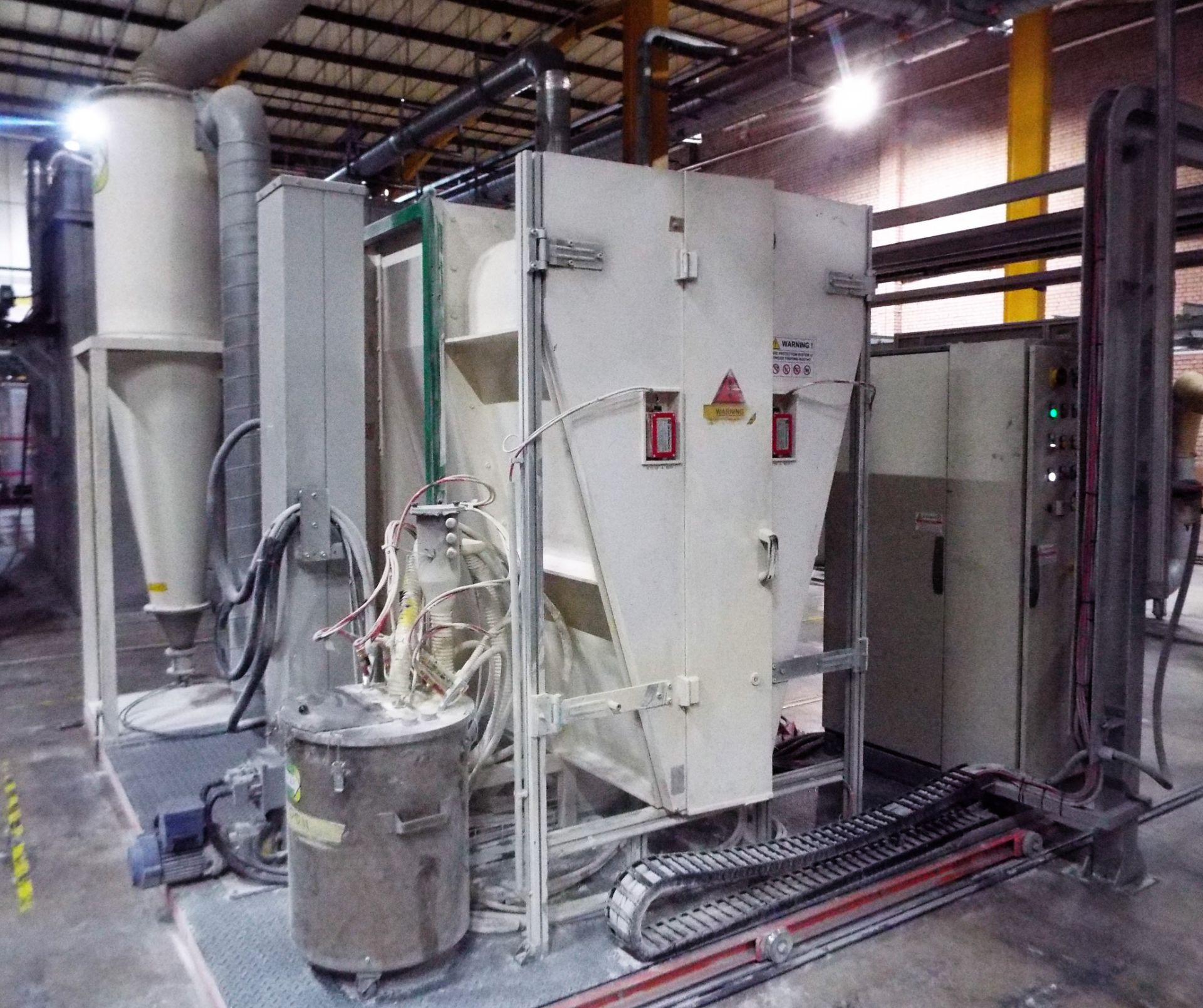 MCIV Powder Coating Booth/Cabin cw 2 reciprocators 6 Guns, Control Units, Cyclone & Canister