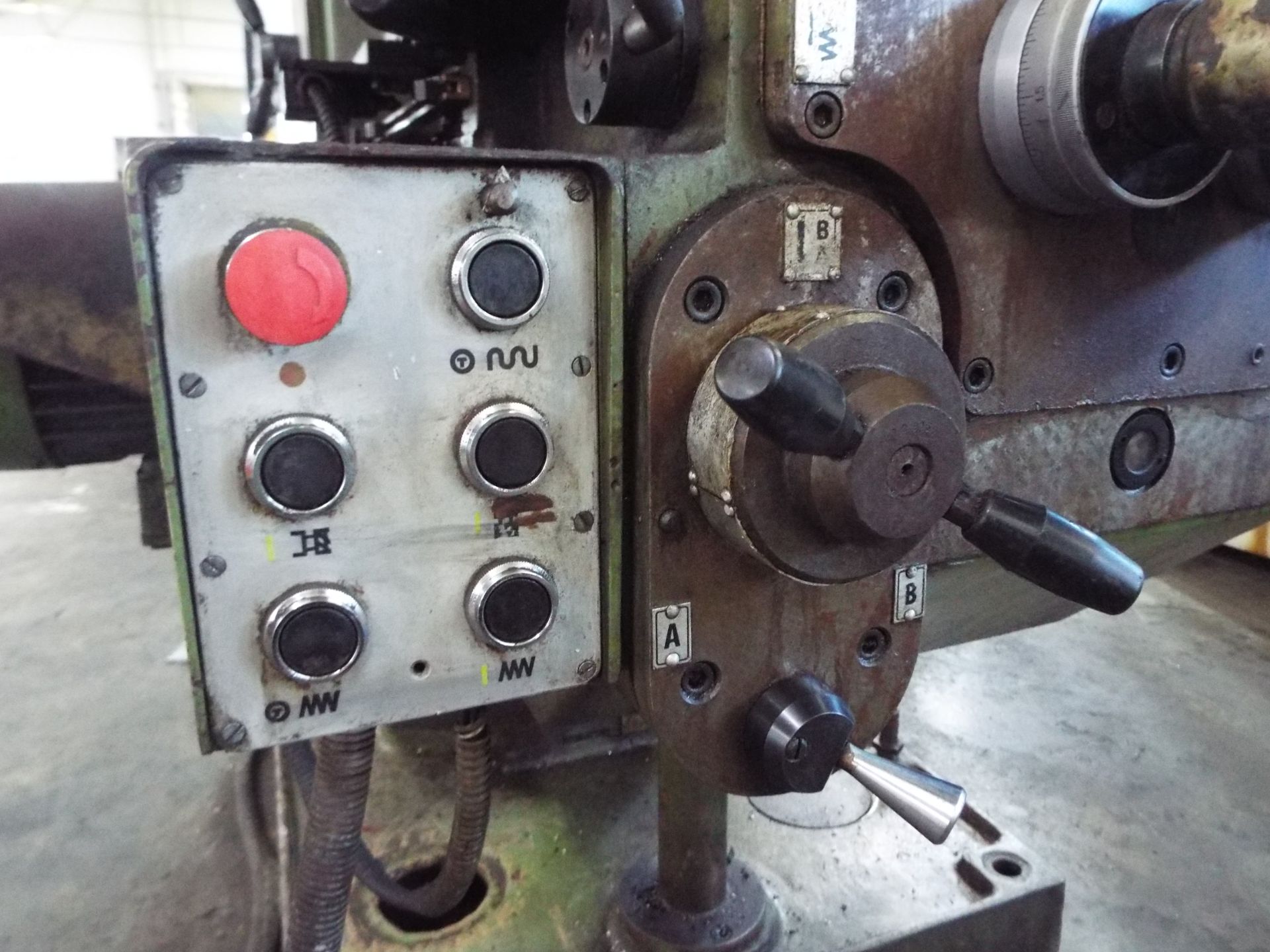 Jarocin FWF32J Universal Milling Machine cw DRO. - Image 14 of 22